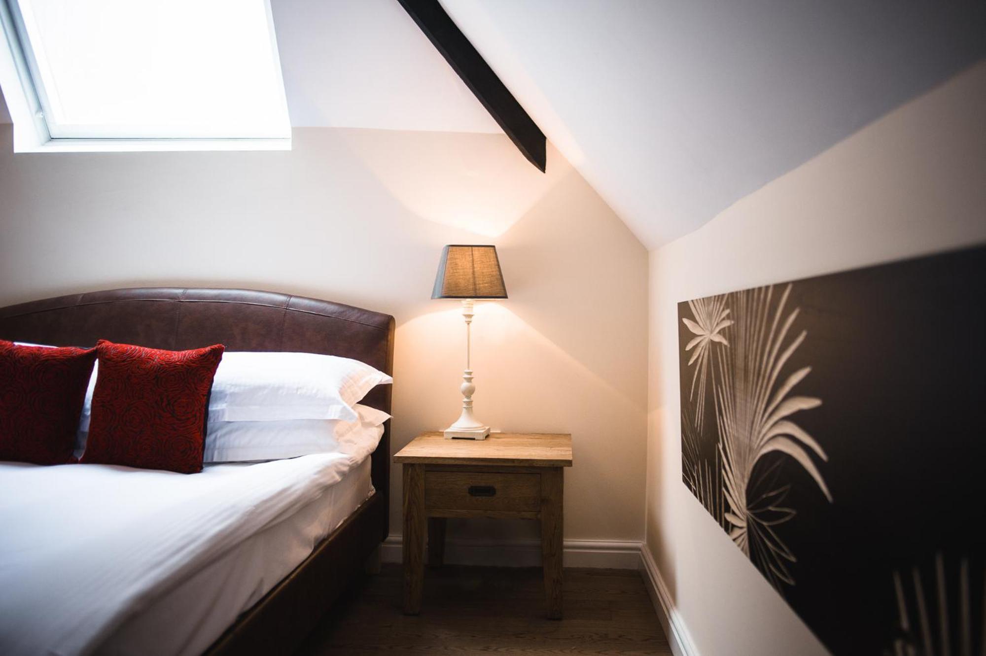 Romneys Apartments & Suites Kendal Rum bild
