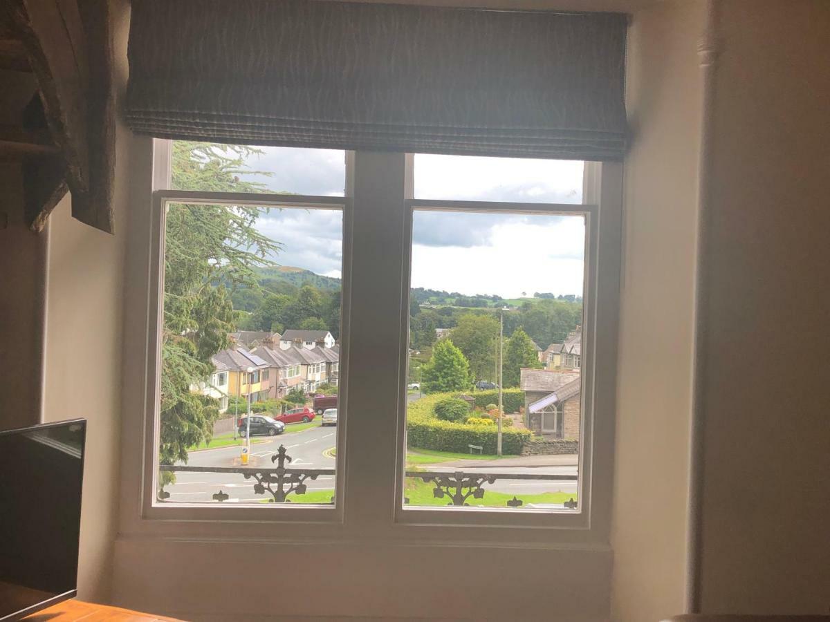 Romneys Apartments & Suites Kendal Exteriör bild